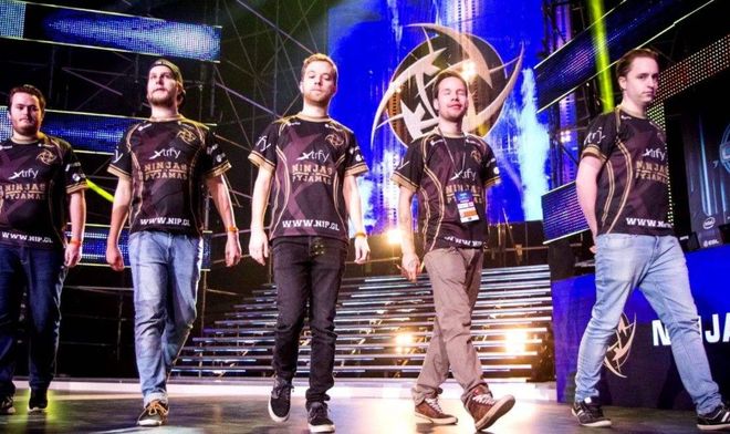 目在早期过 目在早期过