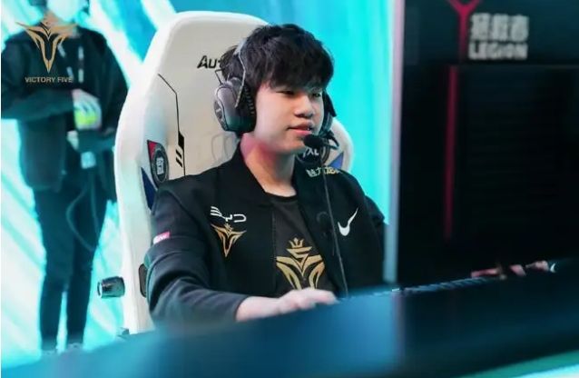 底角三分 底角三分